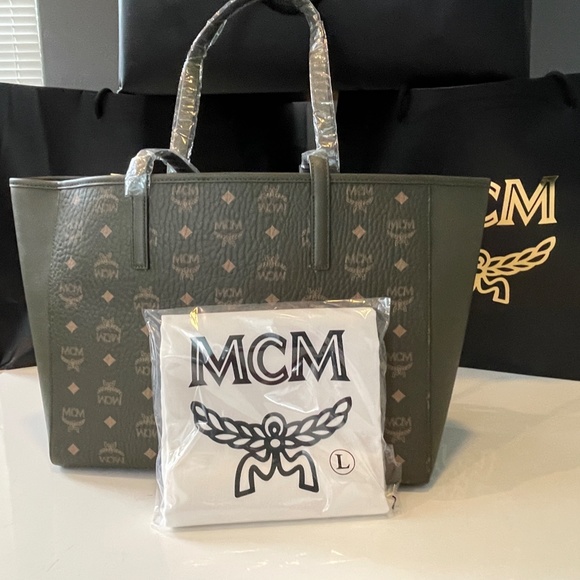 MCM  SEA TURTLE GREEN VISETOS CLASSIC TOTE BAG - Picture 10 of 16